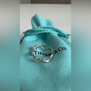 Tiffany & Co Paloma Picasso Olive Leaf Band Ring Silver Narrow Paid $420 Size 5